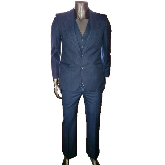 YSL Vintage Navy Blue Pinstripe Slim 3 Piece Suit with Vest Sz 39S - Picture 1 of 9